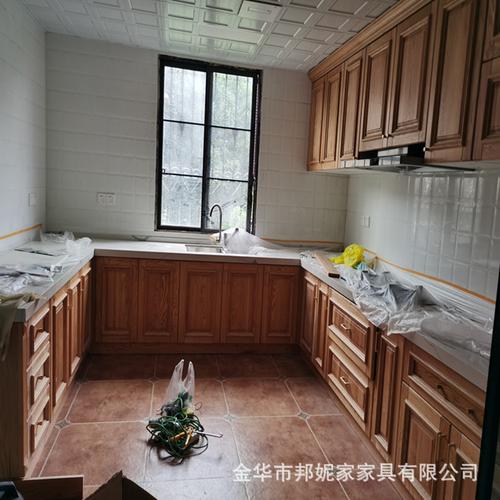 义乌全屋定制指南 新中式风格纯实木橱柜衣柜，工厂直营的质感与性价比之选